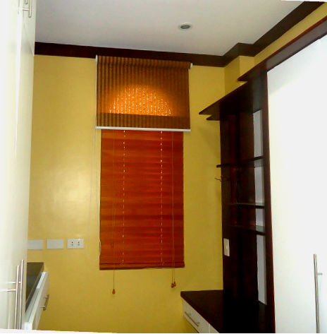 H333 Cherry Roller Blinds and Light Oak Wooden Blinds 