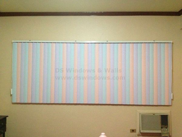 Combination of Three Different Color in PVC Vertical Blinds