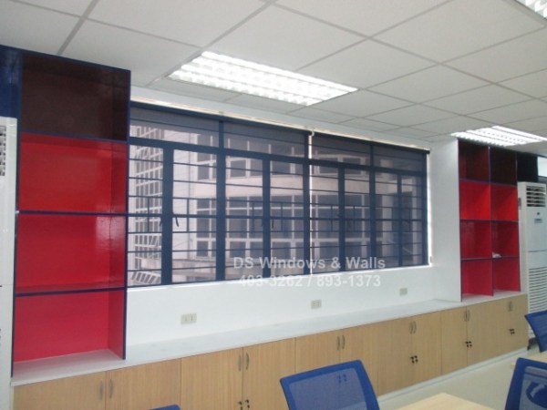 Blue sunscreen roller blinds