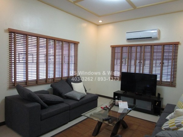 Ladder tape wood blinds
